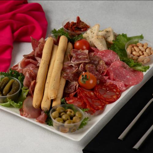 Бокс Сиров'ялений Антипасто *Antipasto Meat Box*