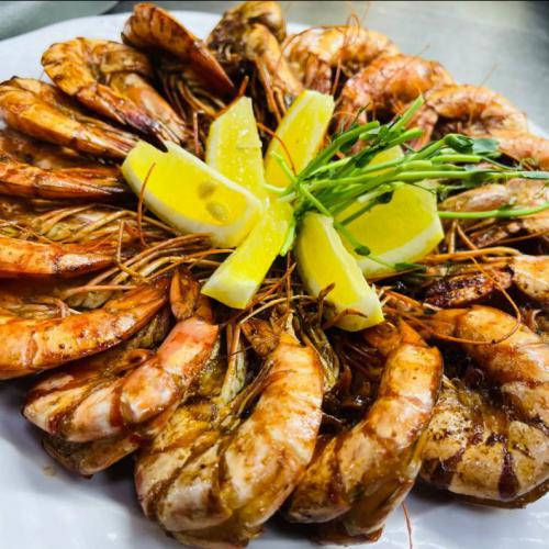 Тигрові креветки з головами